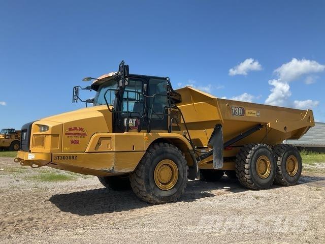 CAT 730 Belden kirma kaya kamyonu