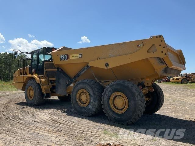 CAT 730 Belden kirma kaya kamyonu