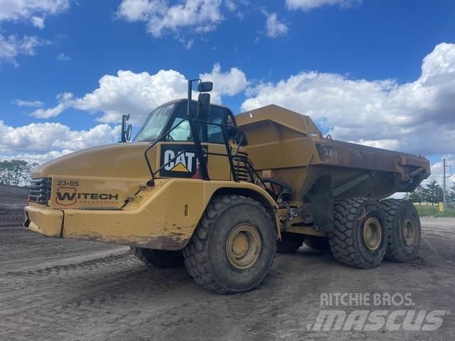 CAT 740 Belden kirma kaya kamyonu