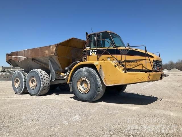CAT 740 Belden kirma kaya kamyonu