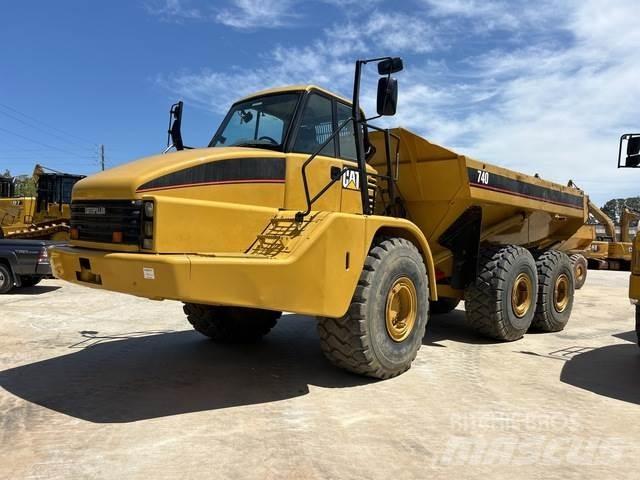 CAT 740 Belden kirma kaya kamyonu