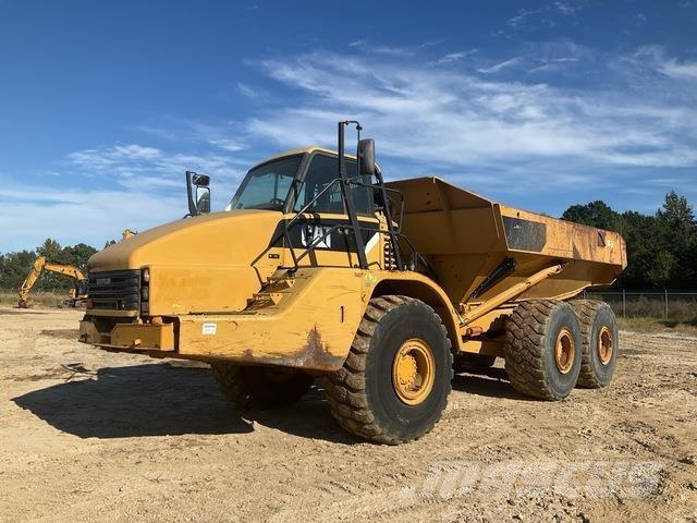 CAT 740 Belden kirma kaya kamyonu