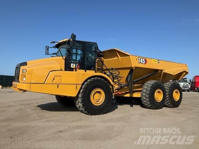 CAT 745 Belden kirma kaya kamyonu