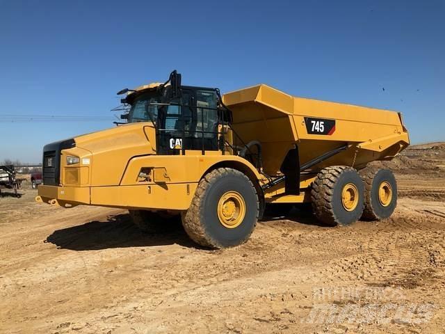 CAT 745 Belden kirma kaya kamyonu