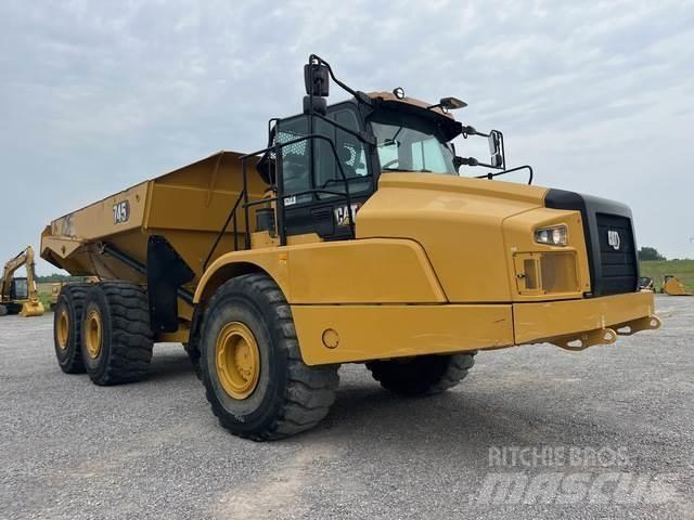 CAT 745 Belden kirma kaya kamyonu