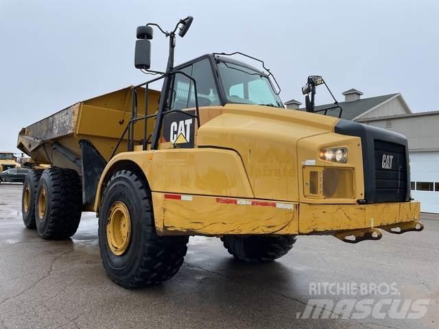 CAT 745C Belden kirma kaya kamyonu