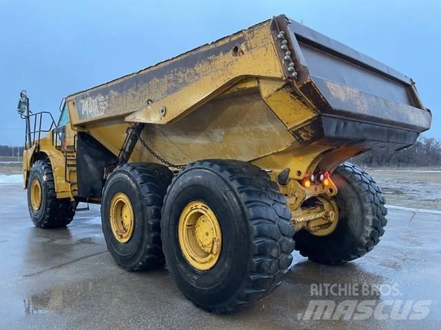 CAT 745C Belden kirma kaya kamyonu