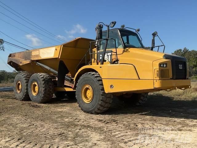 CAT 745C Belden kirma kaya kamyonu