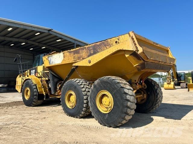 CAT 745C Belden kirma kaya kamyonu
