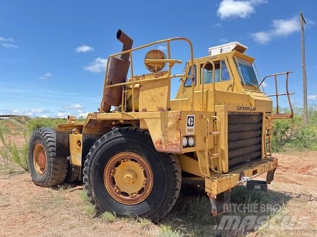 CAT 768C Belden kirma kaya kamyonu