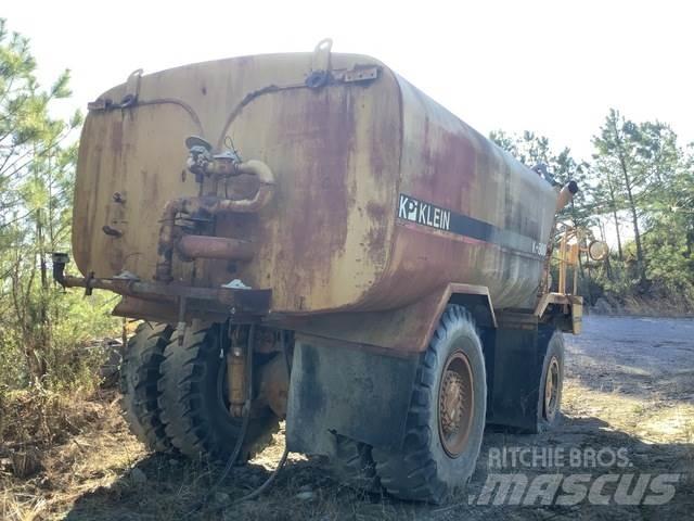 CAT 769C Su tankerleri