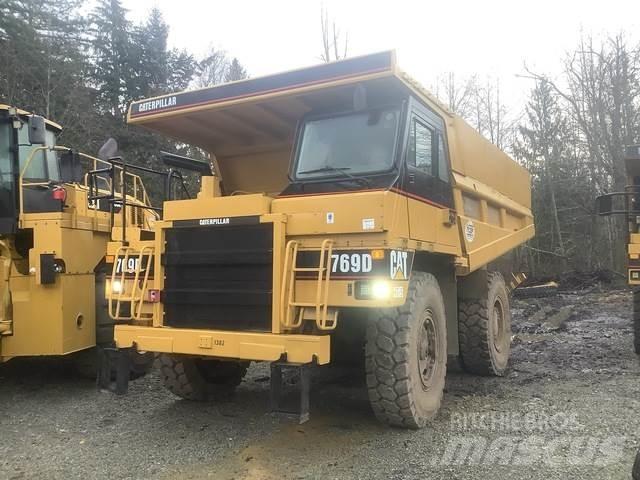 CAT 769D Belden kirma kaya kamyonu