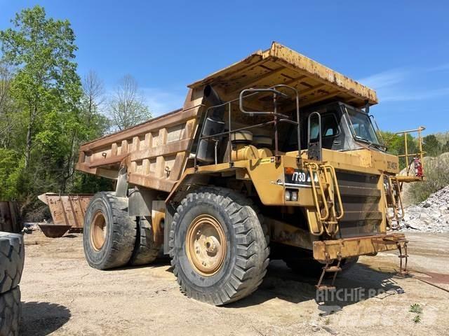 CAT 773D Belden kirma kaya kamyonu