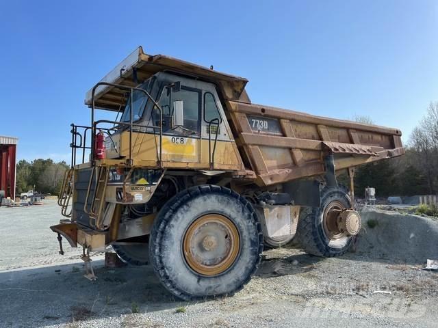 CAT 773D Belden kirma kaya kamyonu