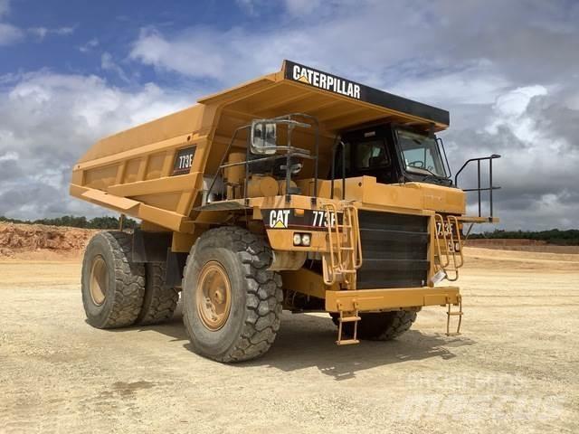 CAT 773E Belden kirma kaya kamyonu