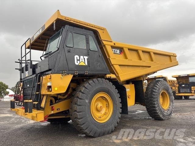 CAT 773E Belden kirma kaya kamyonu