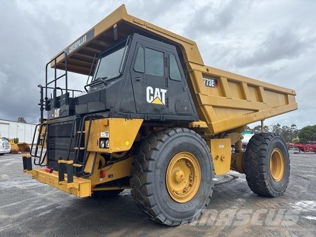 CAT 773E Belden kirma kaya kamyonu