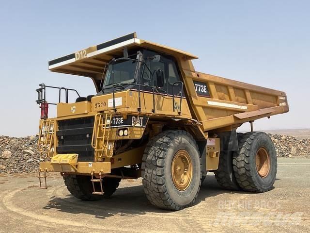 CAT 773E Belden kirma kaya kamyonu