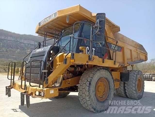 CAT 773F Belden kirma kaya kamyonu