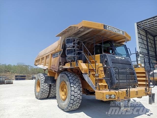 CAT 773F Belden kirma kaya kamyonu