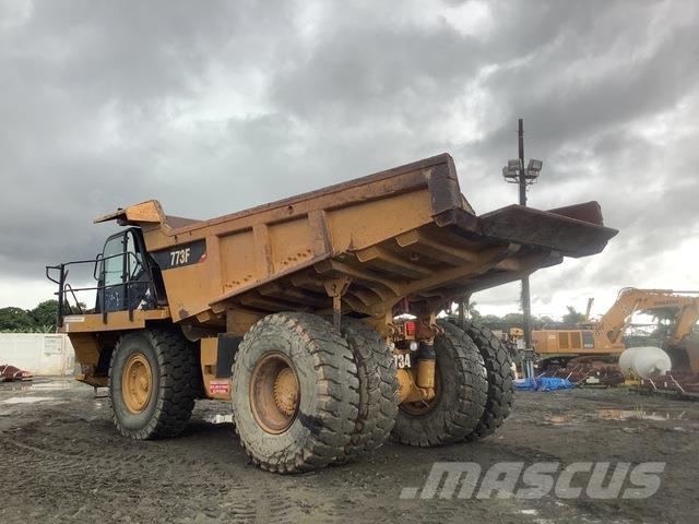 CAT 773F Belden kirma kaya kamyonu