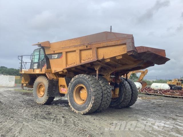 CAT 773F Belden kirma kaya kamyonu