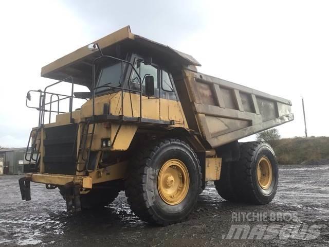 CAT 775B Belden kirma kaya kamyonu