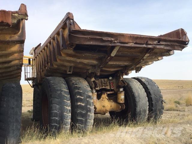 CAT 777 Belden kirma kaya kamyonu