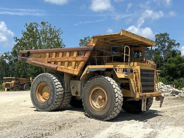 CAT 777C Belden kirma kaya kamyonu