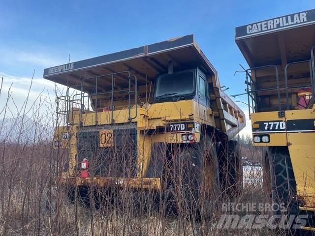 CAT 777D Belden kirma kaya kamyonu