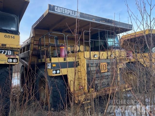 CAT 777D Belden kirma kaya kamyonu