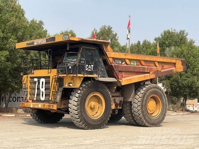 CAT 777D Belden kirma kaya kamyonu