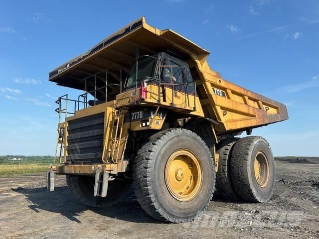 CAT 777D Belden kirma kaya kamyonu