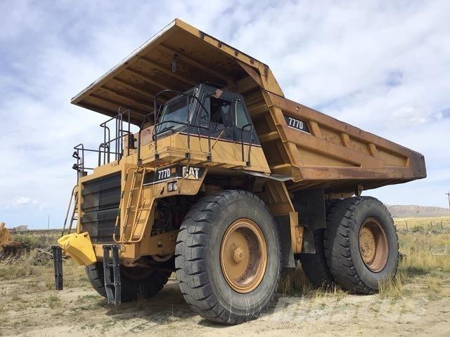 CAT 777D Belden kirma kaya kamyonu