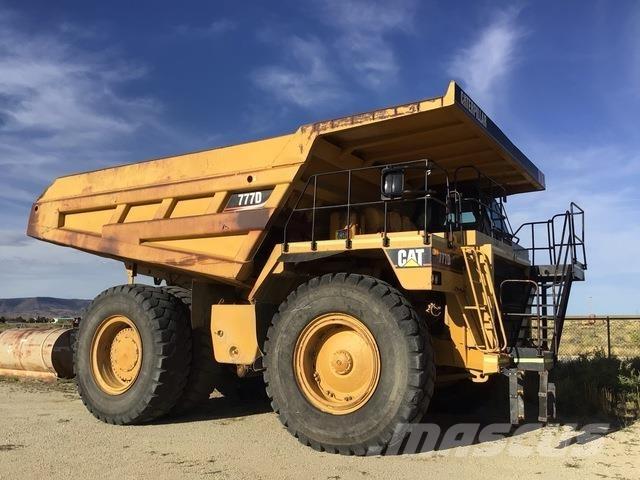 CAT 777D Belden kirma kaya kamyonu