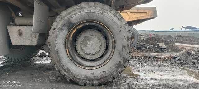 CAT 777E Belden kirma kaya kamyonu