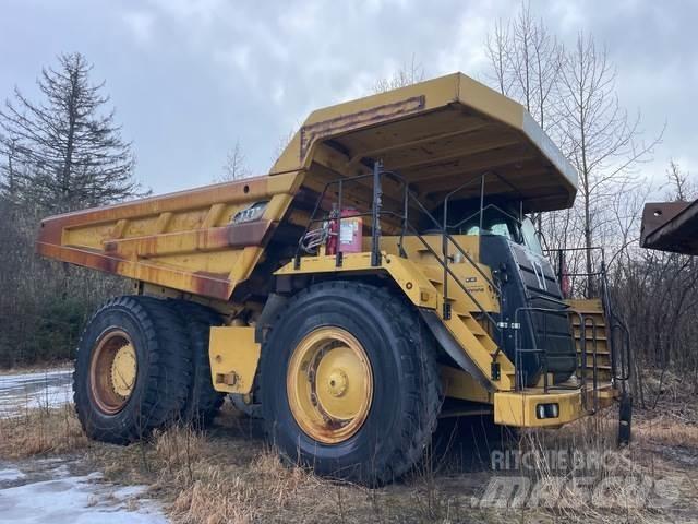 CAT 777F Belden kirma kaya kamyonu