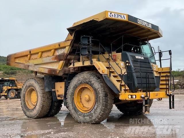 CAT 777F Belden kirma kaya kamyonu