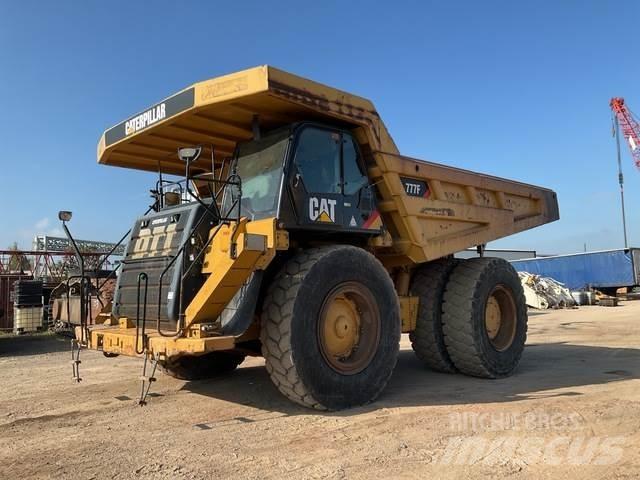CAT 777F Belden kirma kaya kamyonu