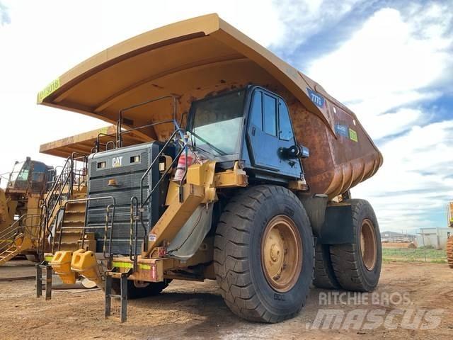 CAT 777G Belden kirma kaya kamyonu