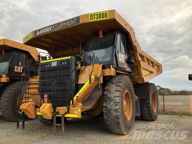 CAT 777G Belden kirma kaya kamyonu