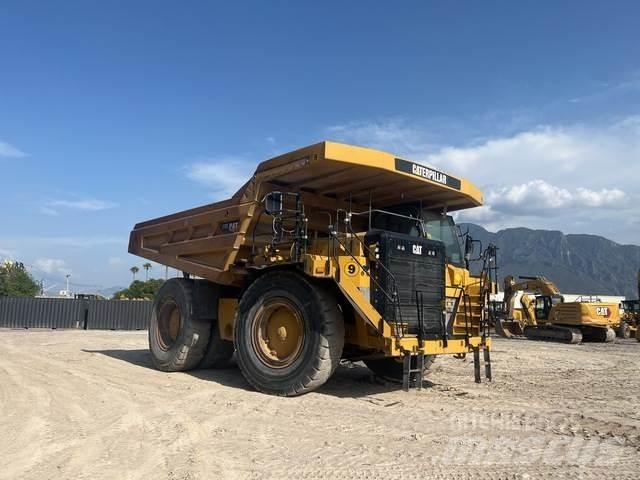 CAT 777G Belden kirma kaya kamyonu