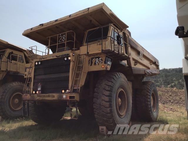 CAT 785 Belden kirma kaya kamyonu