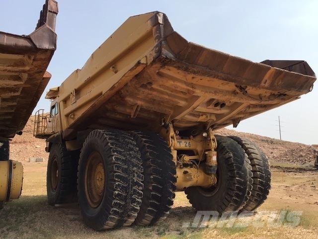 CAT 785 Belden kirma kaya kamyonu