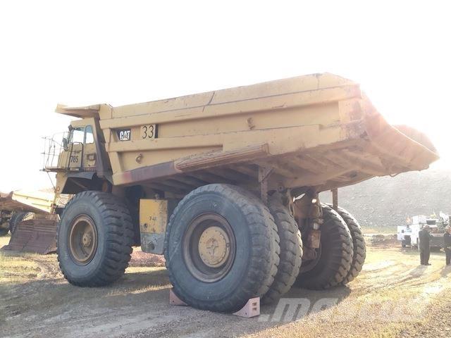 CAT 785 Belden kirma kaya kamyonu