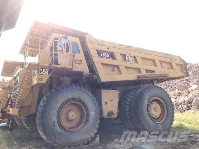 CAT 785B Belden kirma kaya kamyonu