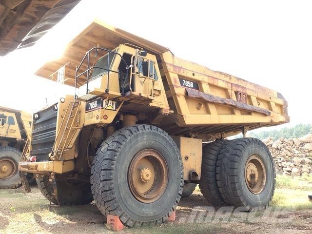 CAT 785B Belden kirma kaya kamyonu