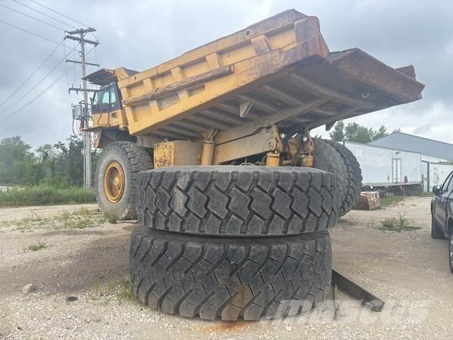 CAT 785C Belden kirma kaya kamyonu
