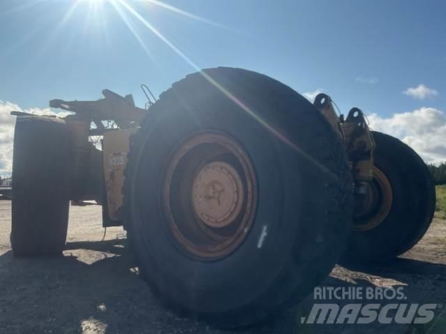 CAT 789B Belden kirma kaya kamyonu