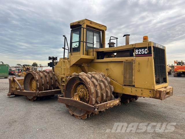 CAT 825C Zemin sıkıştırma makineleri